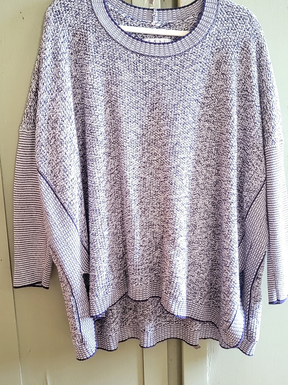 Cabi Navy & White Marled Textured Knit Oversized Sweater - Size L